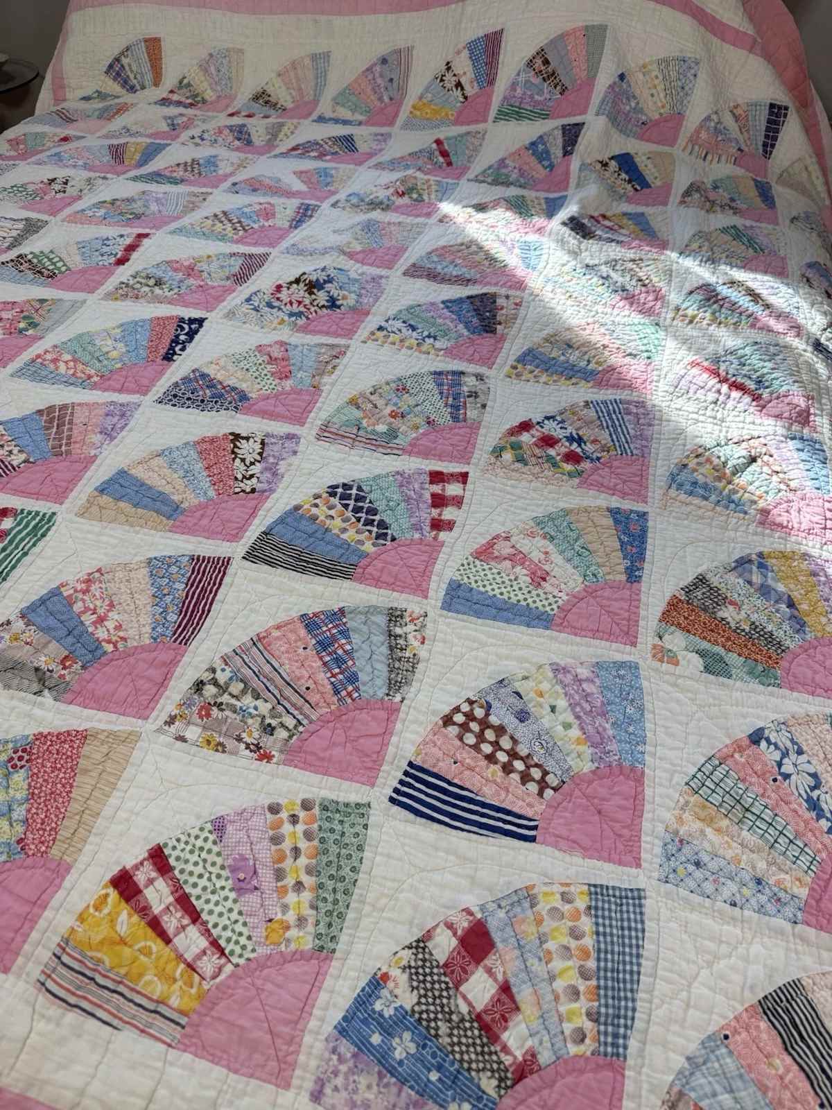 **SOLD** Vintage Grandmother's Fan Pink Feed Sack Quilt **SOLD**