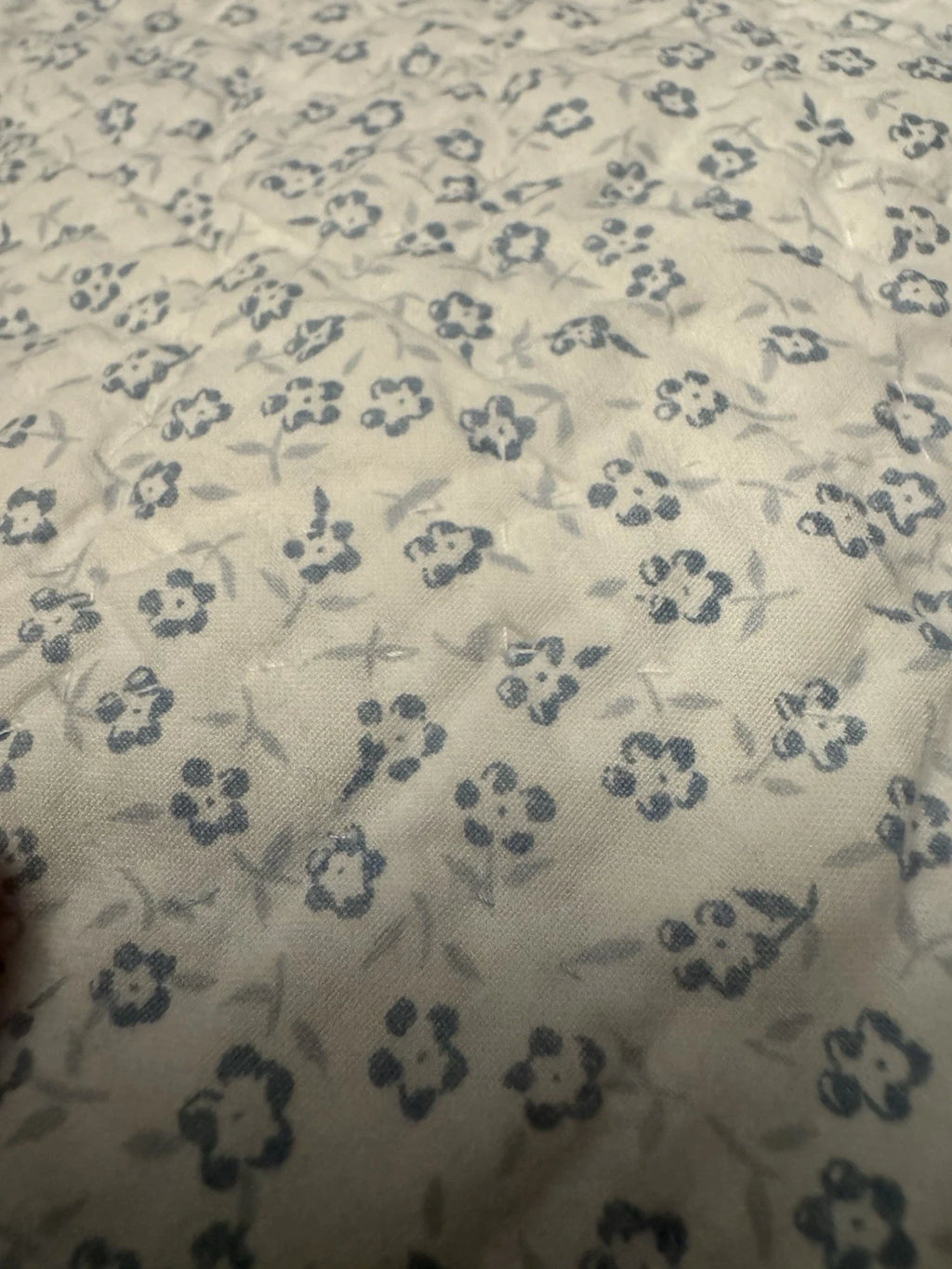 **SOLD** Vintage Old Mill Wheel Quilt **SOLD**