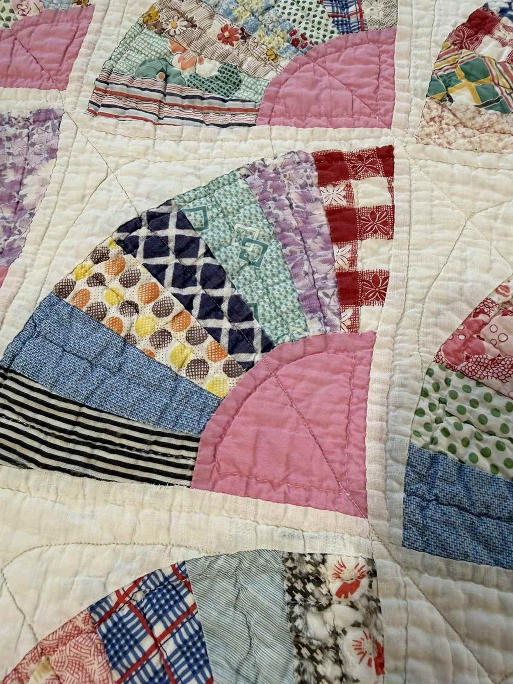 **SOLD** Vintage Grandmother's Fan Pink Feed Sack Quilt **SOLD**
