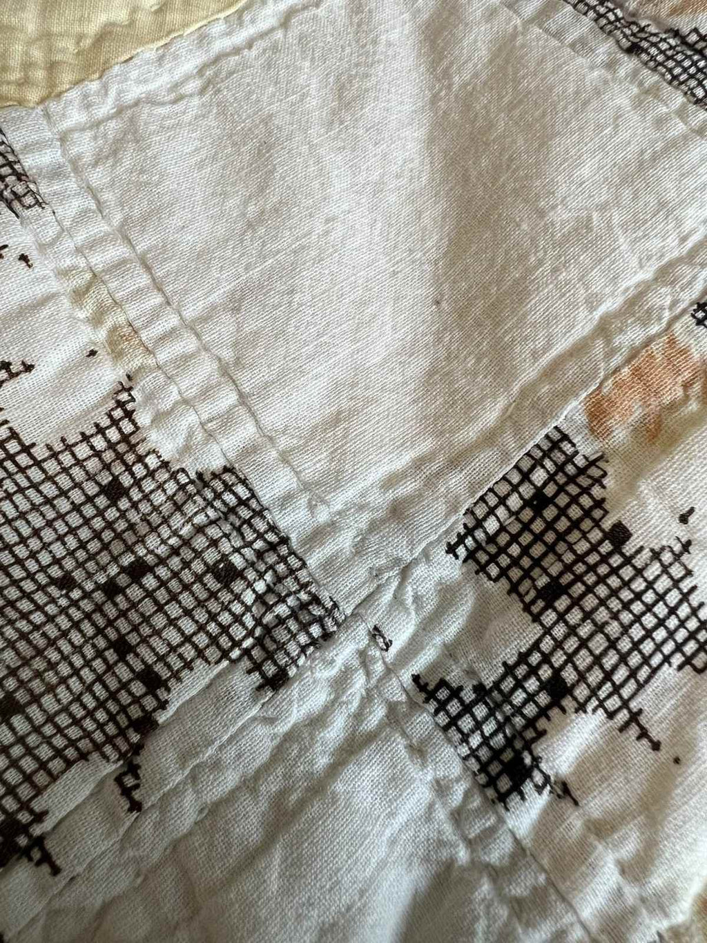 Vintage Quilt Glorified Nine Patch Yellow