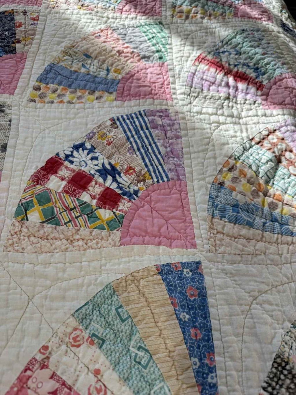 **SOLD** Vintage Grandmother's Fan Pink Feed Sack Quilt **SOLD**