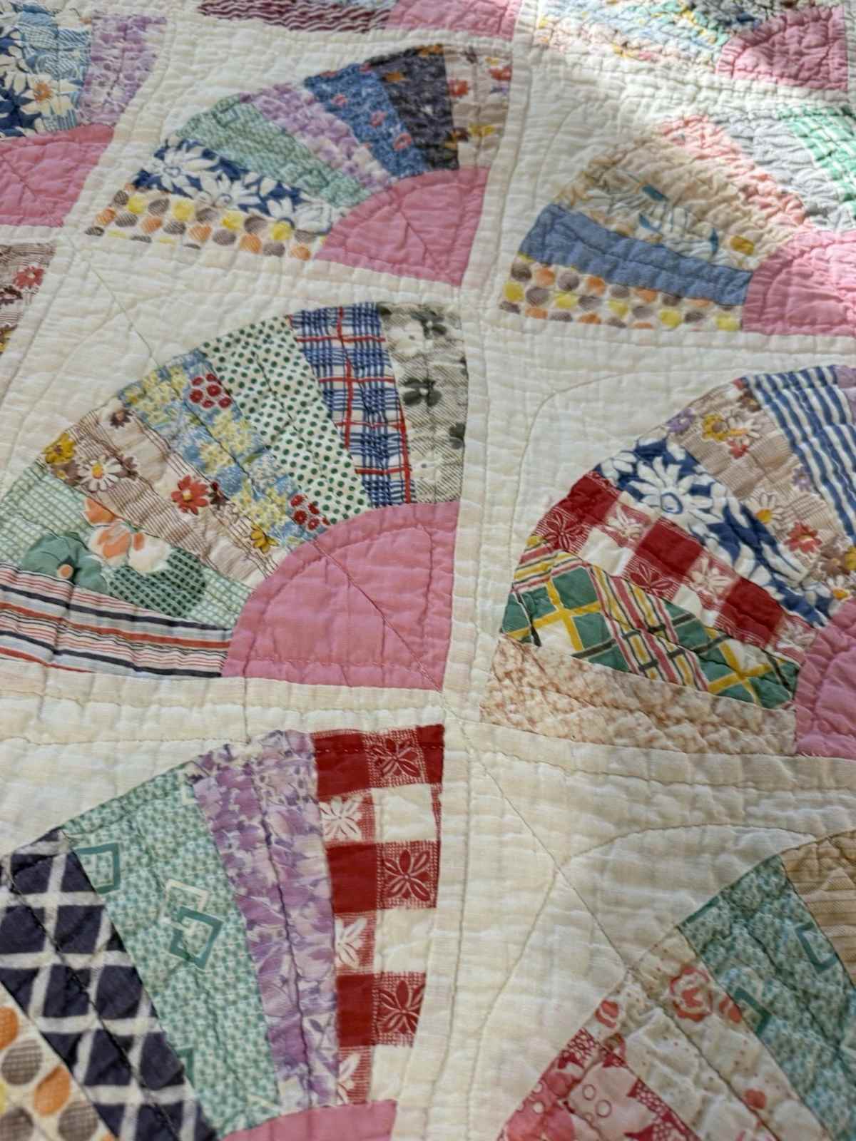 **SOLD** Vintage Grandmother's Fan Pink Feed Sack Quilt **SOLD**